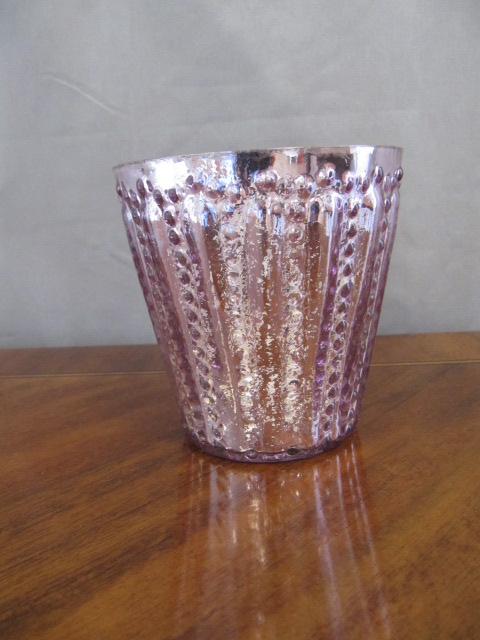 Teelicht zart rosa teilweise transparent